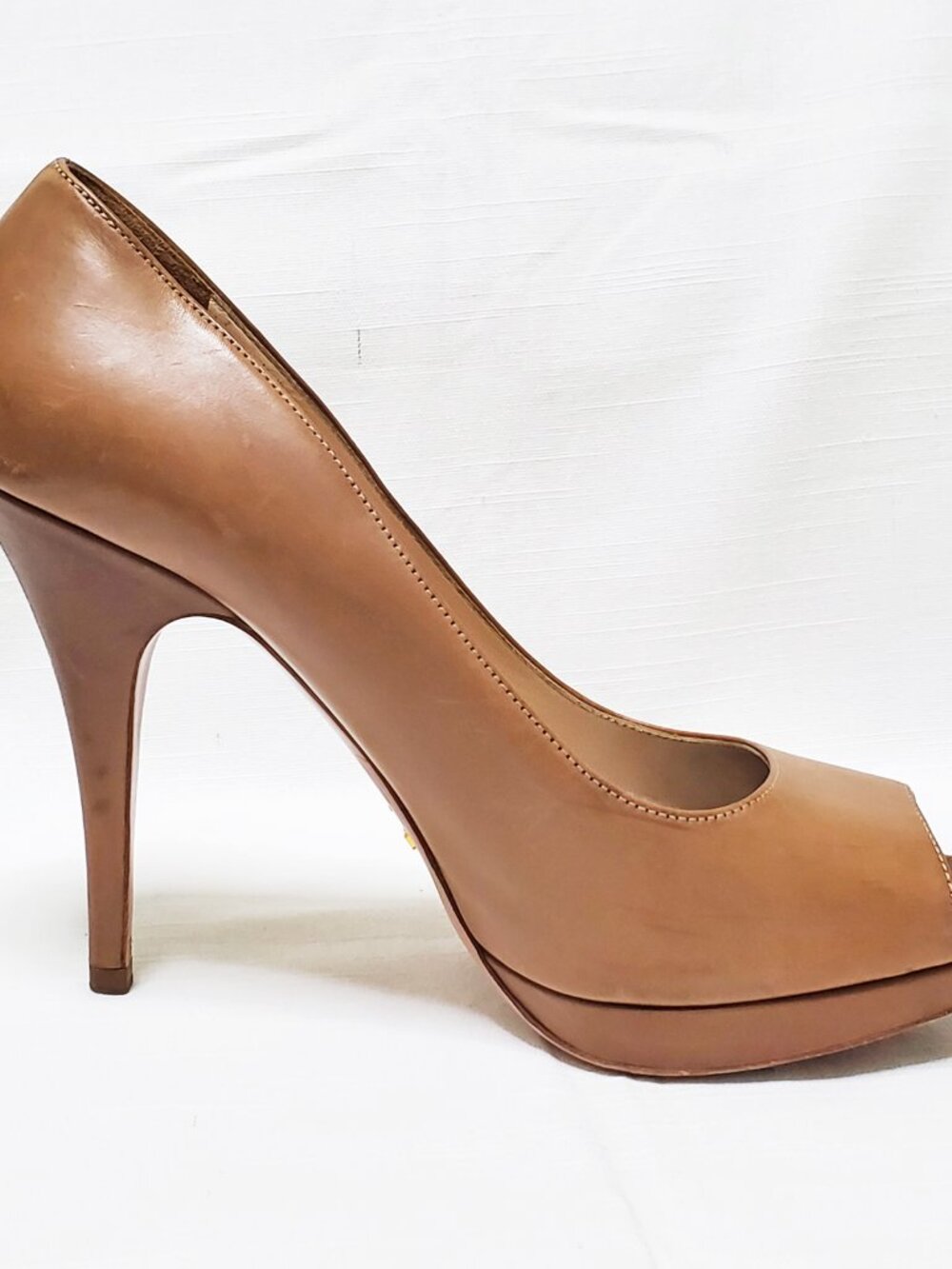 Authentic PRADA Nude Leather Peeptoe Stiletto Size 39 - Picture 2 of 16